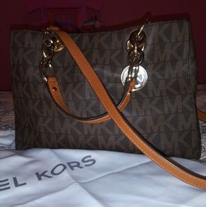 Michael Kors purse